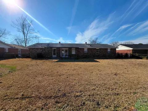 2905 Taft, Pine Bluff, AR 71603 photo 2