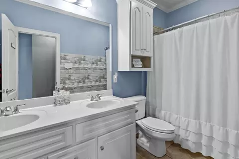 Bath - 22 Emma Dr, Cabot, AR 72023 photo 5 of 5