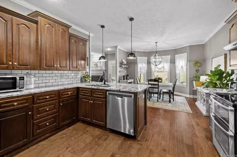 Kitchen - 22 Emma Dr, Cabot, AR 72023 photo 2 of 3
