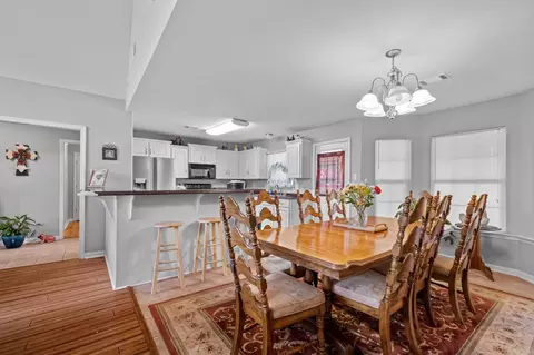 Dining - 104 Meadows Ln, Beebe, AR 72012 photo 2 of 2