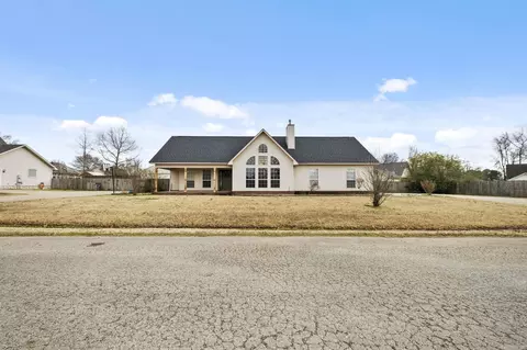 Exterior - 104 Meadows Ln, Beebe, AR 72012 photo 2 of 8