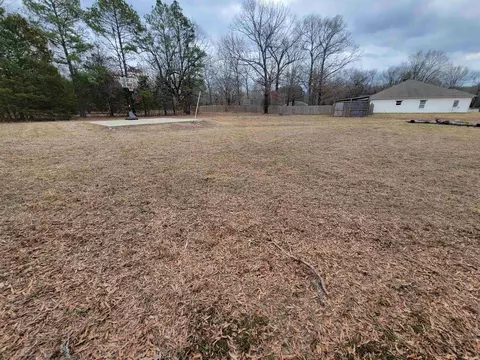 Exterior - 20 Honor Ln, Conway, AR 72032 photo 11 of 14