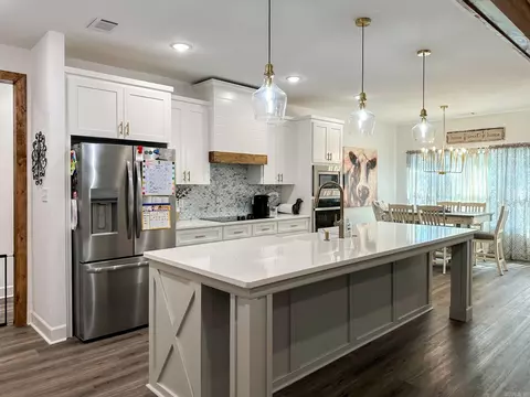 Kitchen - 157 Hayden Dr, Beebe, AR 72012 photo 2 of 3