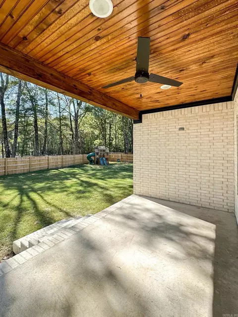 Exterior - 157 Hayden Dr, Beebe, AR 72012 photo 5 of 5