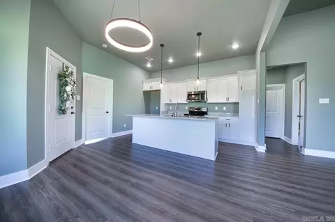 Dining - 409 N 4th St, Cabot, AR 72023 photo 3 of 3
