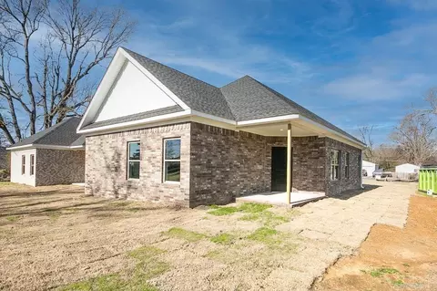 Exterior - 409 N 4th St, Cabot, AR 72023 photo 6 of 6