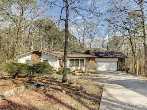 7 Berga Cir, Hot Springs Village, AR 71909