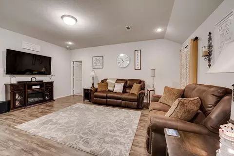 Living - 14653 Skyline, Alexander, AR 72002 photo 4 of 4