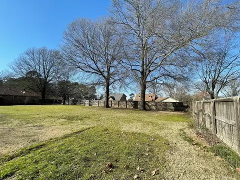Exterior - 904 N Main St, Beebe, AR 72012 photo 6 of 7