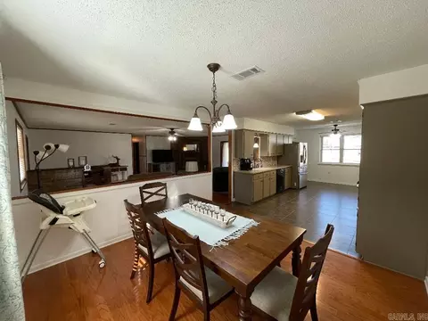 Dining - 904 N Main St, Beebe, AR 72012 photo 1 of 1
