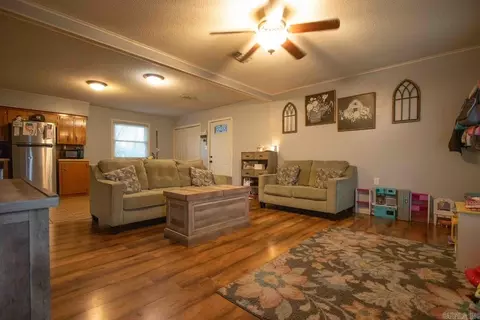 Living - 403 W Iowa St, Beebe, AR 72012 photo 1 of 1