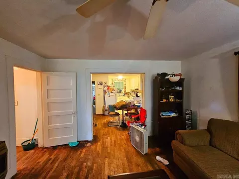 2561 S Main, Malvern, AR 72104 photo 4