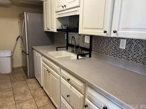 700 E 9th St #8-A, Little Rock, AR 72202 photo 5