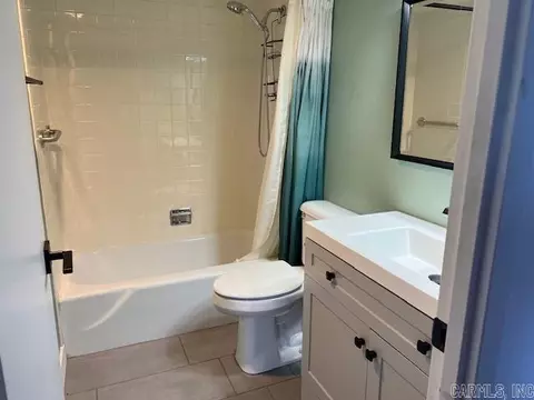 700 E 9th St #8-A, Little Rock, AR 72202 photo 7