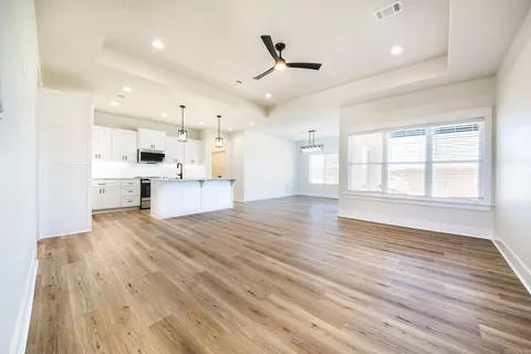 926 Greystone Blvd, Cabot, AR 72023 photo 4