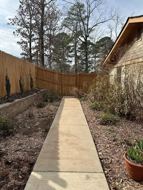 Exterior - 4626 Springhill Rd, Bryant, AR 72019 photo 12 of 19
