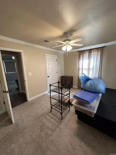 Living - 4626 Springhill Rd, Bryant, AR 72019 photo 2 of 2