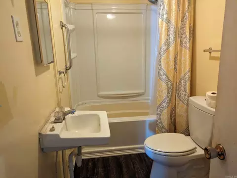 Bath - 69 Lady Ghost Ln, Sims, AR 71969 photo 1 of 2