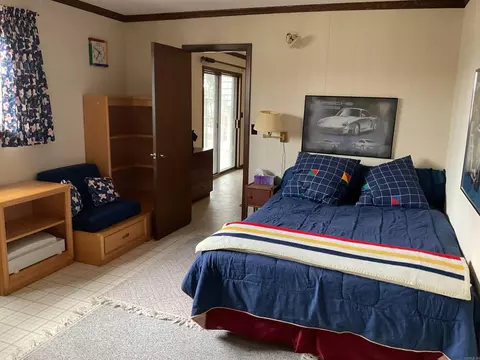 Bedroom - 324 Valhalla, Edgemont, AR 72044 photo 3 of 6