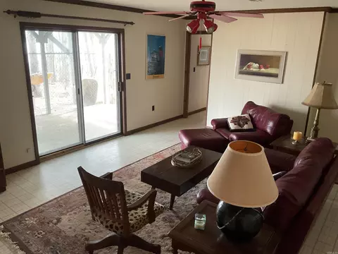 Living - 324 Valhalla, Edgemont, AR 72044 photo 5 of 6