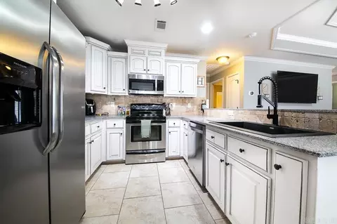 Kitchen - 39 Lilly Ann Cir, Ward, AR 72176 photo 4 of 7