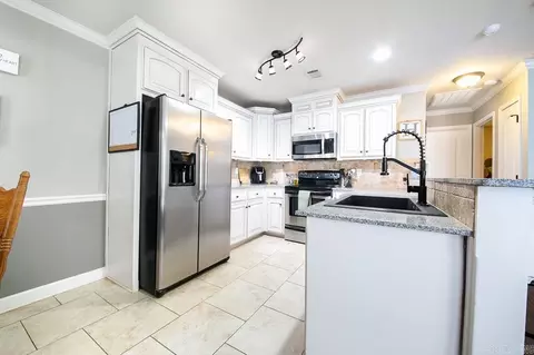 Kitchen - 39 Lilly Ann Cir, Ward, AR 72176 photo 3 of 7