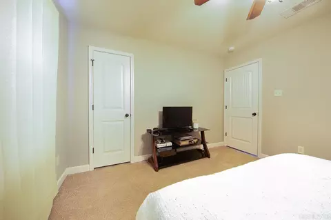 Bedroom - 39 Lilly Ann Cir, Ward, AR 72176 photo 9 of 9