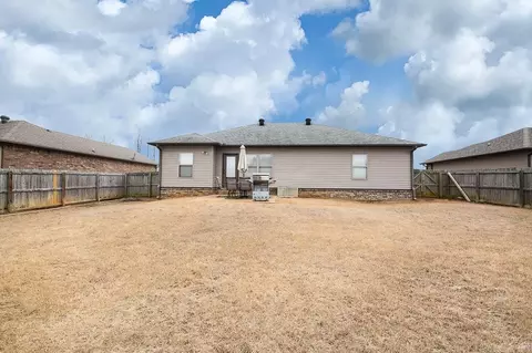 Exterior - 39 Lilly Ann Cir, Ward, AR 72176 photo 6 of 9