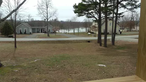 View/Area - 275 Burning Tree Rd, Greers Ferry, AR 72067 photo 2 of 3