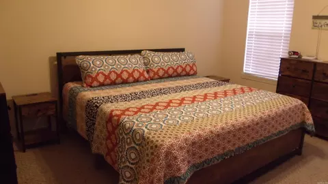 Bedroom - 275 Burning Tree Rd, Greers Ferry, AR 72067 photo 4 of 5