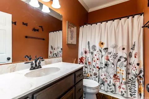 Bath - 56 Greystone Dr, Greenbrier, AR 72058 photo 5 of 6