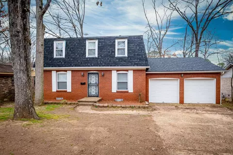 10 Connell Dr, Little Rock, AR 72205