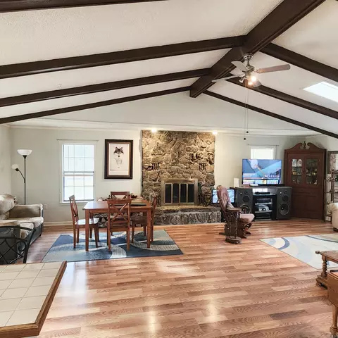 Living - 505 Valhalla Dr, Edgemont, AR 72044 photo 3 of 3