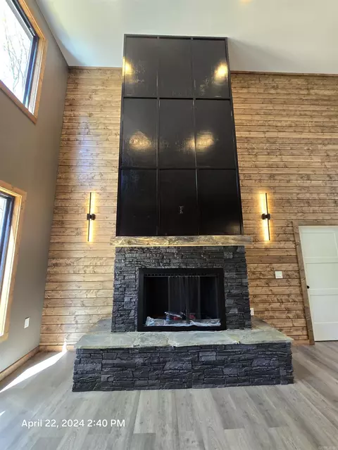 Living - 280 Kustrin Dr, Drasco, AR 72530 photo 3 of 3
