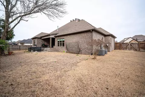 Exterior - 1545 Briley Dr, Conway, AR 72034 photo 2 of 4
