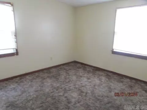 3201 Rose, Pine Bluff, AR 71603 photo 4