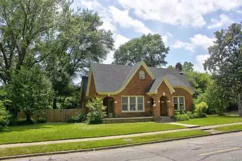511 W Center Ave, Searcy, AR 72143