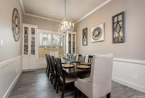 Dining - 2097 Mohegan Trl, Benton, AR 72019 photo 1 of 4