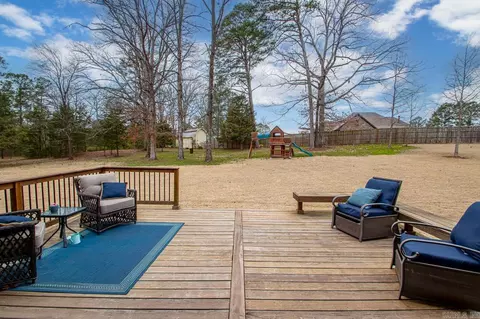 Exterior - 2097 Mohegan Trl, Benton, AR 72019 photo 8 of 14