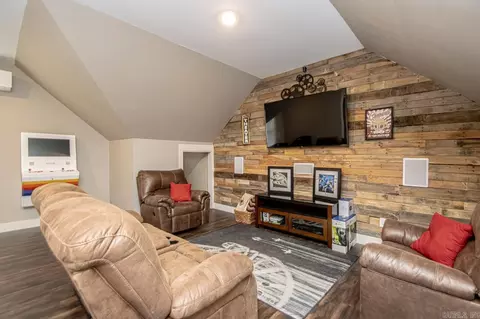 Living - 2097 Mohegan Trl, Benton, AR 72019 photo 7 of 7