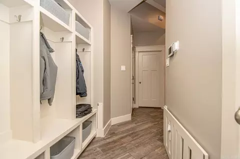 Entry Way - 2097 Mohegan Trl, Benton, AR 72019 photo 1 of 1