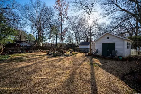 Exterior - 1215 Hunter St, Conway, AR 72032 photo 2 of 7
