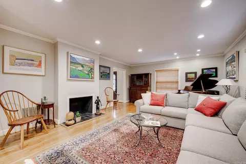 Living - 1215 Hunter St, Conway, AR 72032 photo 4 of 11
