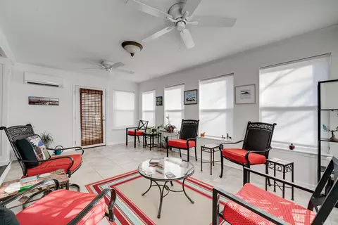 Living - 1215 Hunter St, Conway, AR 72032 photo 11 of 11