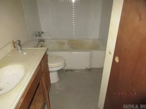 3401 Jonquil, Pine Bluff, AR 71603 photo 6