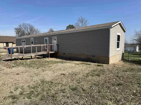 606 N 3rd St, Marmaduke, AR 72443 photo 2