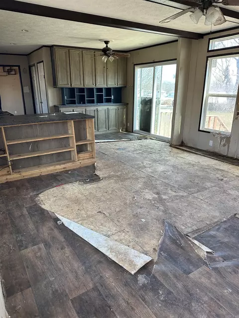 606 N 3rd St, Marmaduke, AR 72443 photo 3