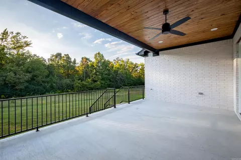 Exterior - 8607 Congo Rd, Benton, AR 72019 photo 8 of 9