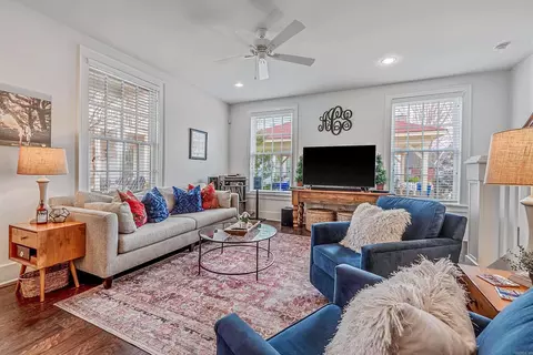 Living - 855 Reynolds Ave, Conway, AR 72032 photo 2 of 5