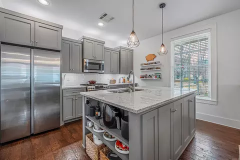 Kitchen - 855 Reynolds Ave, Conway, AR 72032 photo 1 of 6